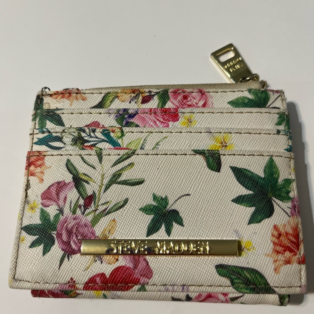 Steve Madden Multicolor Floral Card Holder